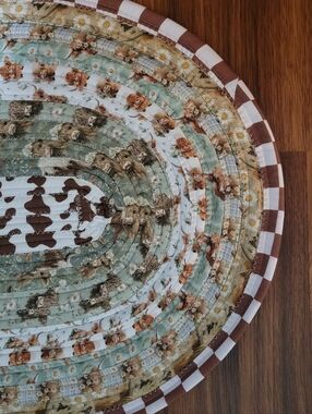 Handmade Jelly Roll Oval Rug with Highland Cow Print - Brown & Sage